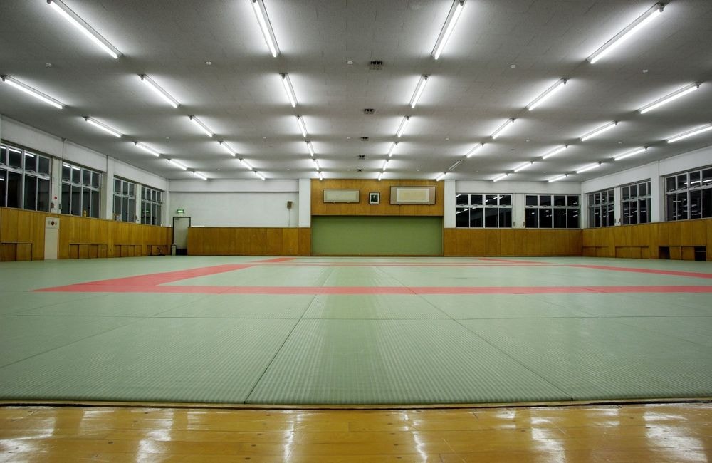 Caméra dissimulée, propos déplacés… L’entraîneur choisi par Teddy Riner mis en cause pour agression sexuelle
