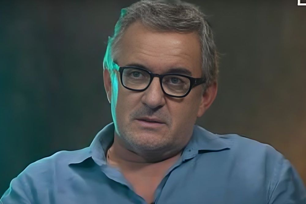 Christophe Dechavanne se lâche sur le "mec" de Léa Salamé dans Quelle époque ! : "Oh le jaloux !"