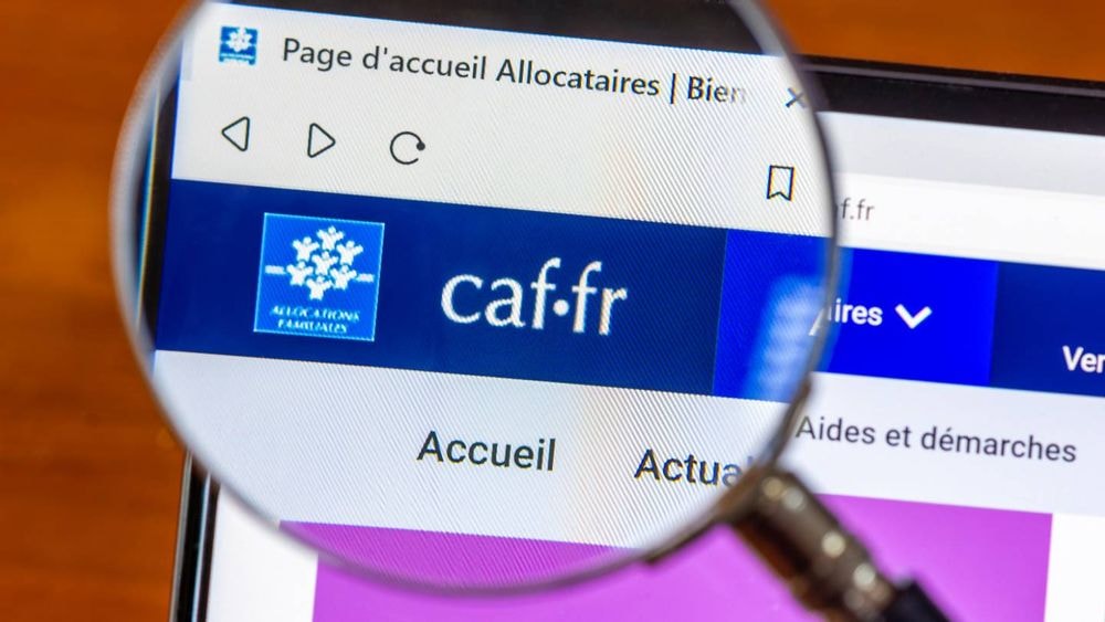 CAF : la marche à suivre pour éviter la suspension des APL cet été
