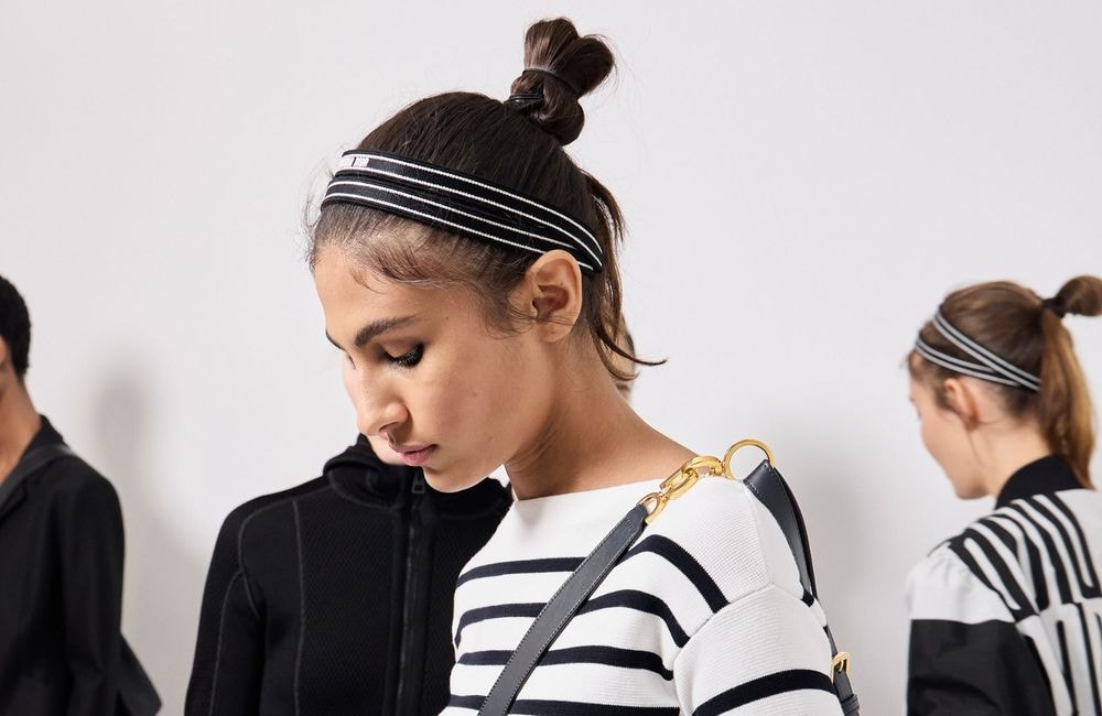 PFW : « Sporty Ponytail », la nouvelle tendance coiffure repérée au défilé Dior