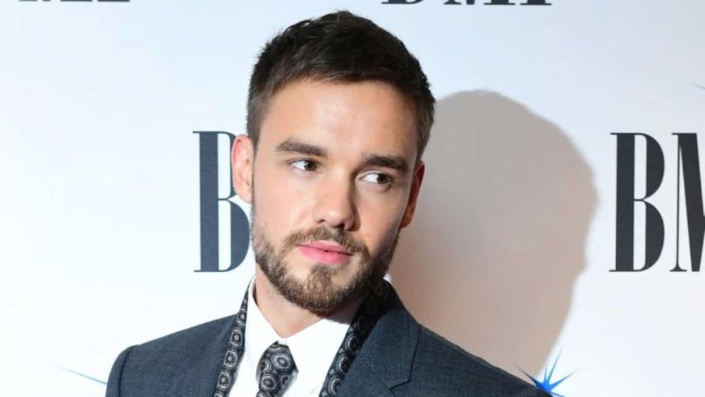 Mort de Liam Payne : le chanteur se serait violemment disputé juste avant sa chute, une mystérieuse jeune femme est au cœur de l'enquête !