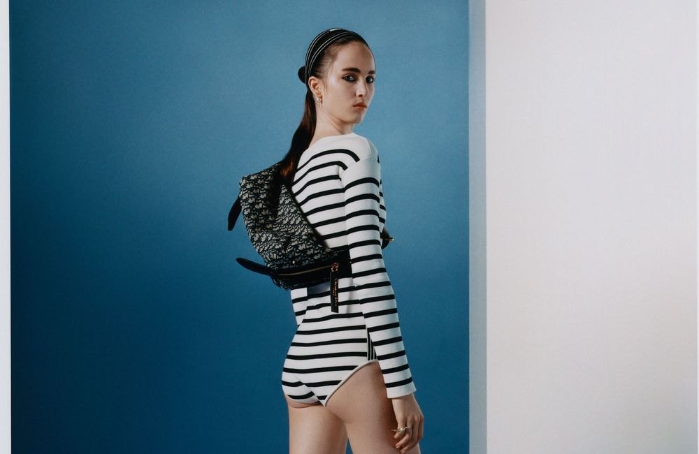 Le best of mode de la semaine : Dua Lipa pour Puma, un it-bag…