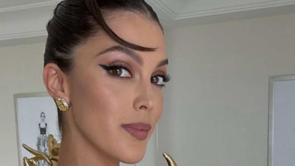 "Il n’y a pas…" : Iris Mittenaere en couple, elle évoque cette nouvelle relation pour la première fois !