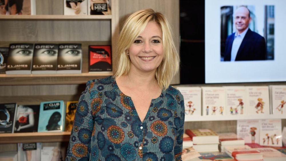 Flavie Flament quitte "Flavie en France" : ses adieux émouvants avant un nouveau défi à la rentrée