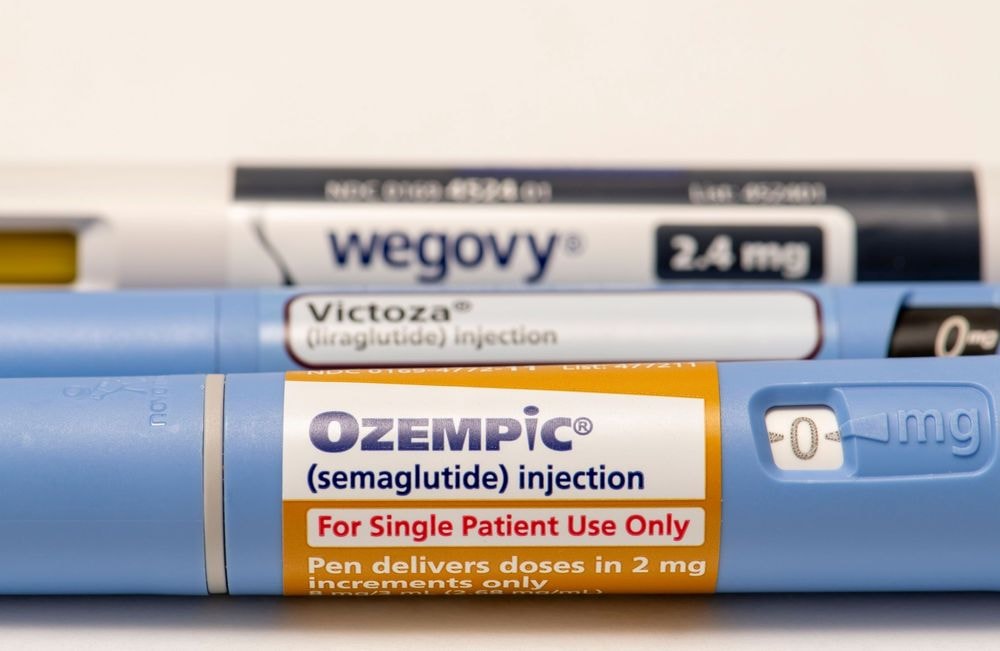 Le visage Ozempic : comment le médicament des stars pour maigrir déforme le visage