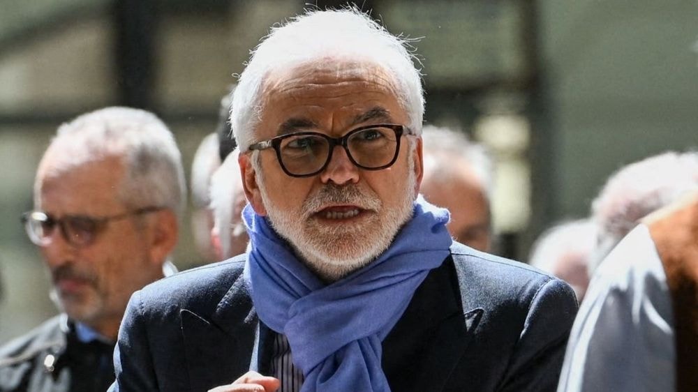 Pascal Praud encense Jean-Luc Mélenchon : "On peut dire ce qu'on veut, mais lui...", séquence plutôt sur CNews