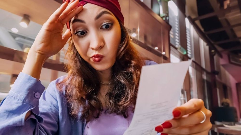Compte pro : ce qui change pour les frais bancaires avec cette nouvelle loi