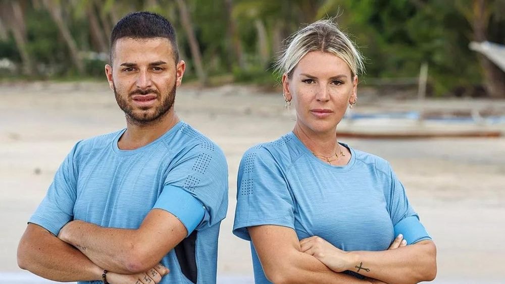 Amélie Neten : en pleurs après un repas de famille « Ça nous replonge dans…