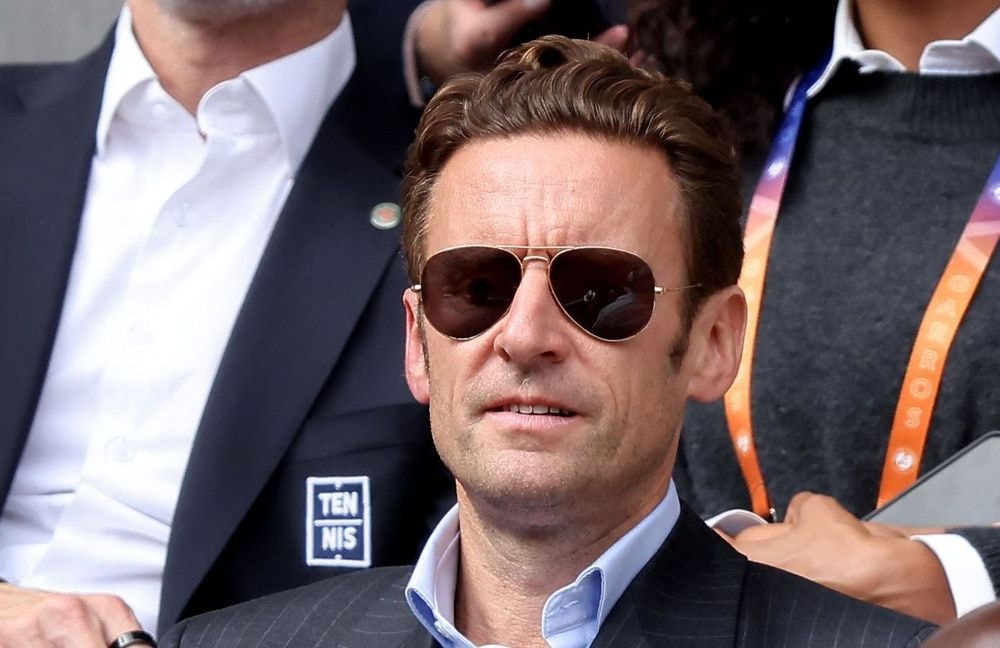 Emmanuel Macron : son frère Laurent fait sensation en tribunes de Roland-Garros