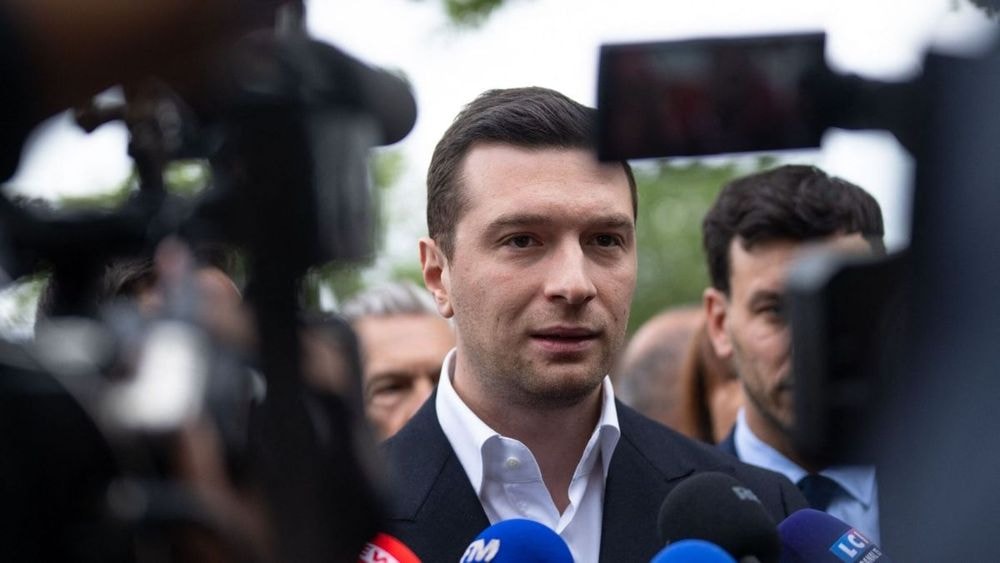 Jordan Bardella félicite les Bleus mais "ne nomme pas Kylian Mbappé", les internautes s'enflamment