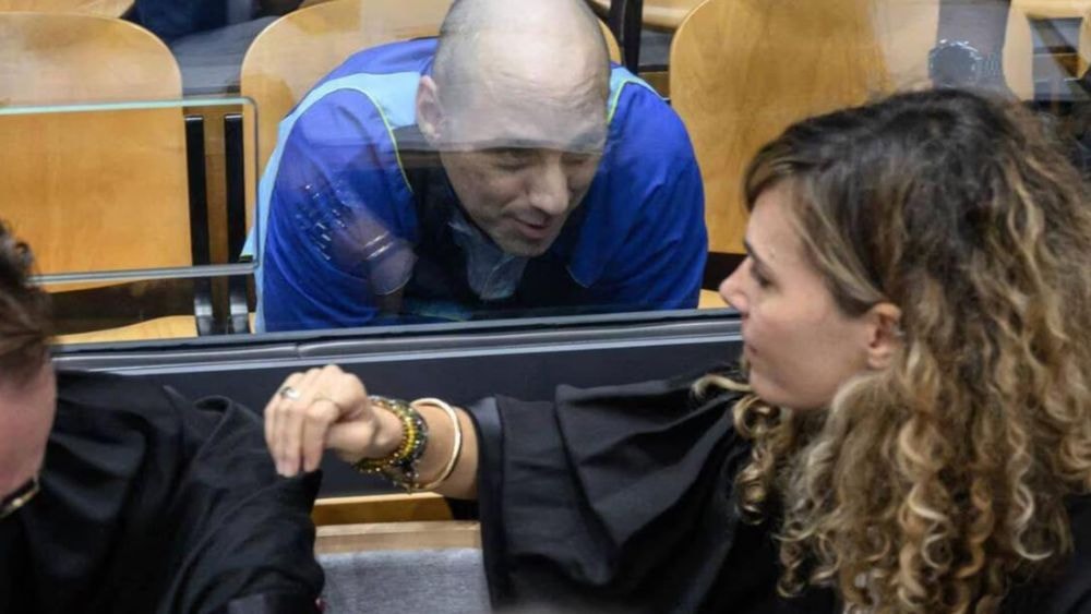 "Dans d'autres circonstances..." : l'ambiguité que Cédric Jubillar a tenté de créer avec son avocate, Me Emmanuelle Franck