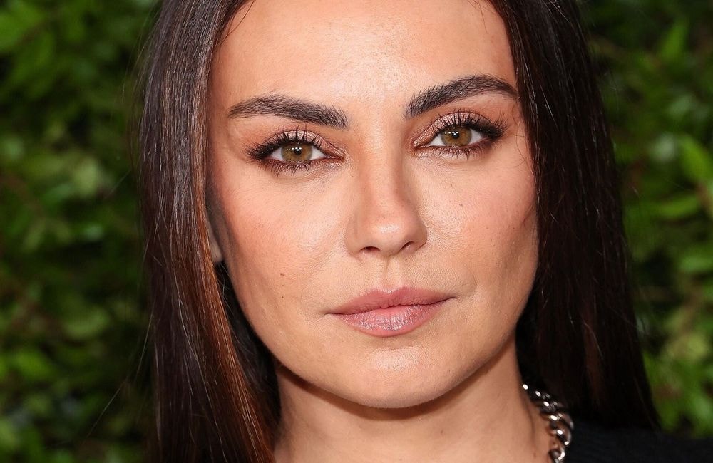 Transformée, Mila Kunis adopte cette coloration tendance
