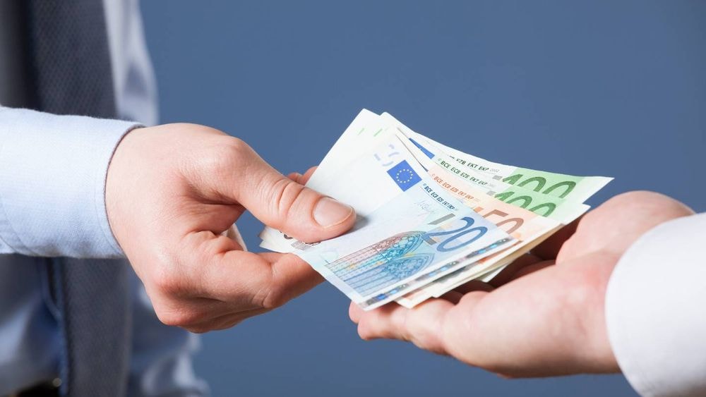 Logement, PME, défense... Comment les banques et l'Etat distribuent l'argent de votre Livret A