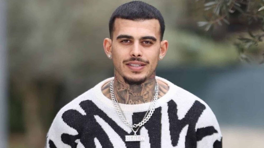 "C'était qu'un cauchemar" : une vidéo de Greg Yega qui se prend pour Chris Brown devient virale !