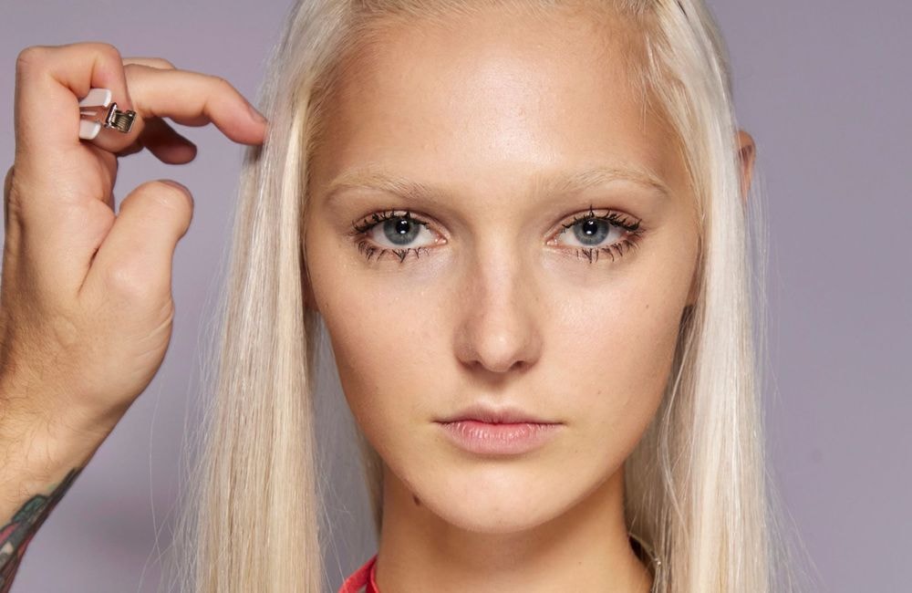 Faut-il se couper les cheveux avant ou après l’été ?