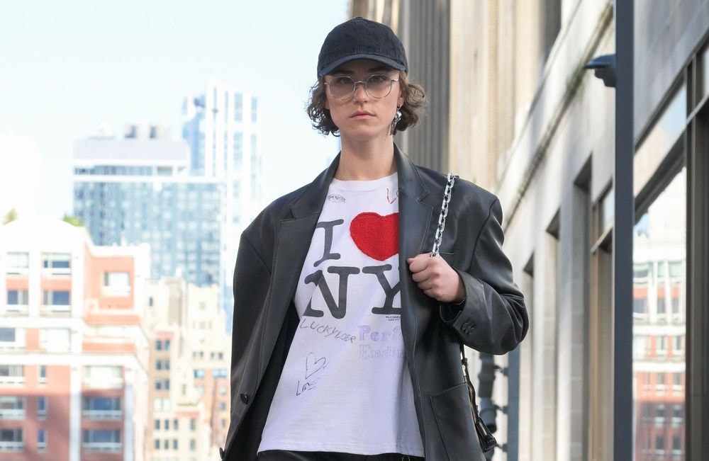 Ella Emhoff, belle-fille de Kamala Harris a défilé à la Fashion Week de New York