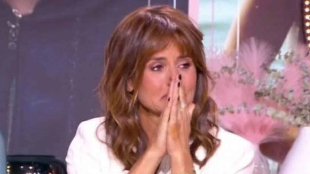 "Préoccupée par…" : Faustine Bollaert inquiète parfois sa fille Abbie et sa réaction est étonnante