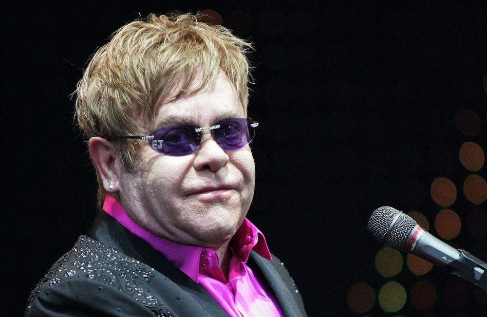 Elton John célèbre ses 20 ans de mariage civil avec son époux David Furnish