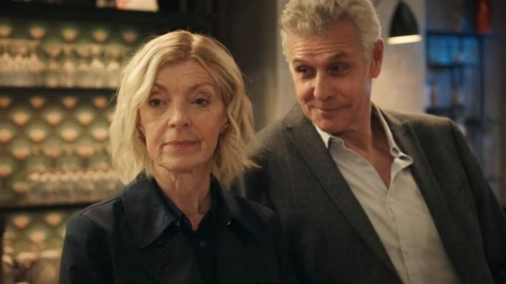 "Une petite décennie de vie partagée" : Luce Mouchel, la femme de fiction de Pierre Deny dans Demain nous appartient, lui rend un bel hommage