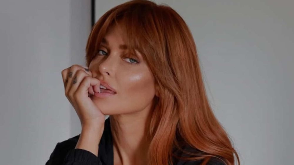 "Tous les 3 mois..." : Caroline Receveur en rémission, elle se confie sur son lourd traitement après le cancer !