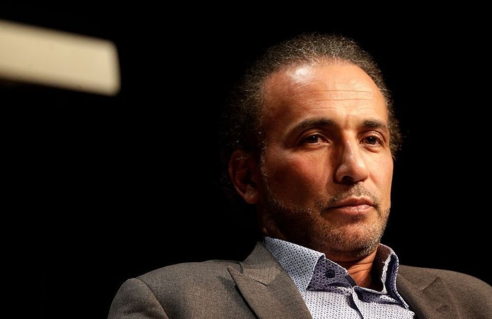 Absent à son procès pour viols, l’islamologue Tariq Ramadan sera jugé par défaut