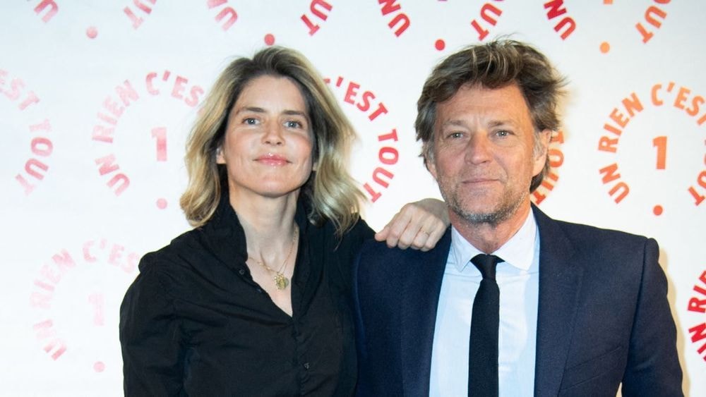 "Mon chéri qui adore" : Alice Taglioni se laisse aller à quelques indiscrétions sur Laurent Delahousse