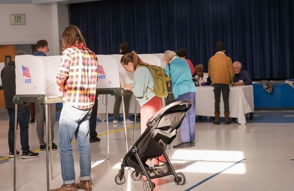 Avortement : en marge de la présidentielle américaine, des référendums aux résultats contrastés