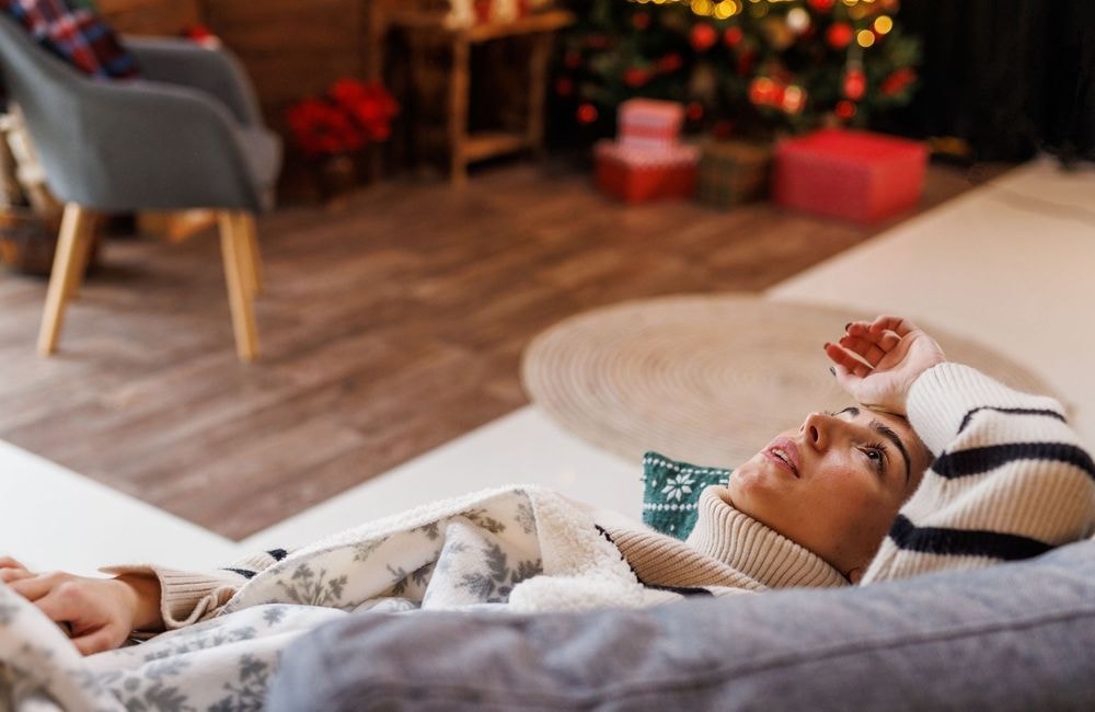 Vacances de Noël: pourquoi rentrer chez nos parents nous fait régresser ?
