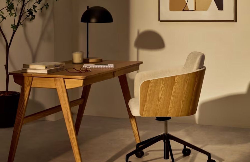 Bureau minimaliste : les règles d’or pour un espace de travail efficace