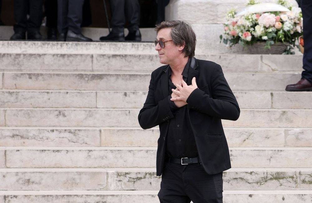 « Je ne peux plus » : ce regret de Thomas Dutronc depuis le décès de sa mère Françoise Hardy
