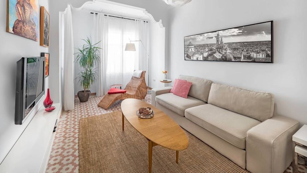 Hausse d'impôts, taxe sur les Airbnb... Voici les 3 mesures envisagées (ou non) pour les particuliers