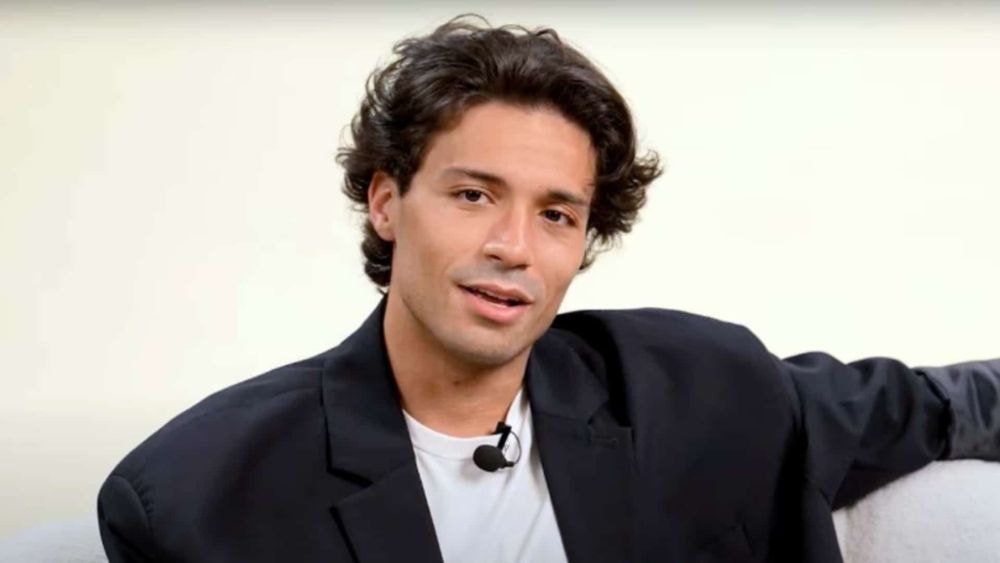Mayer (Secret Story) : invité à une soirée prestigieuse à Paris, il rate le Prime et choque la Toile !
