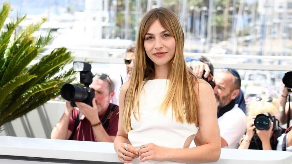Marie Colomb : l'actrice qui incarne Loana dans la série Culte a peur de l'avoir déçue