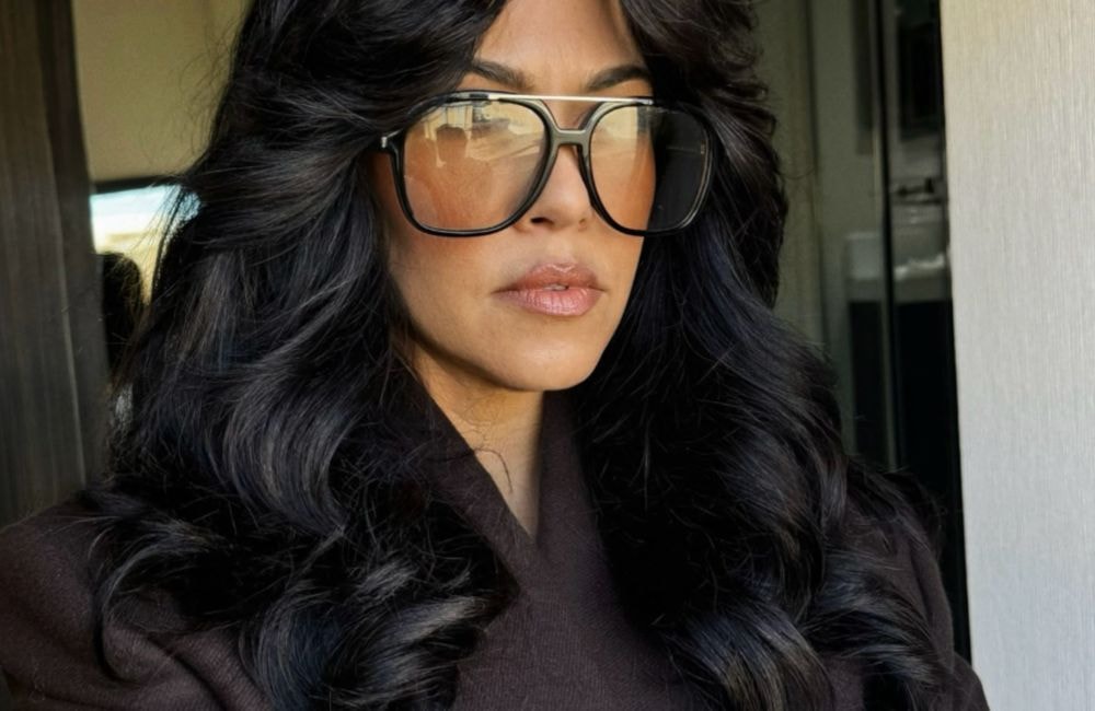 Qu’est-ce que la « YSL haircut », cette coupe au brushing volumineux très 70’s vue sur les réseaux ?