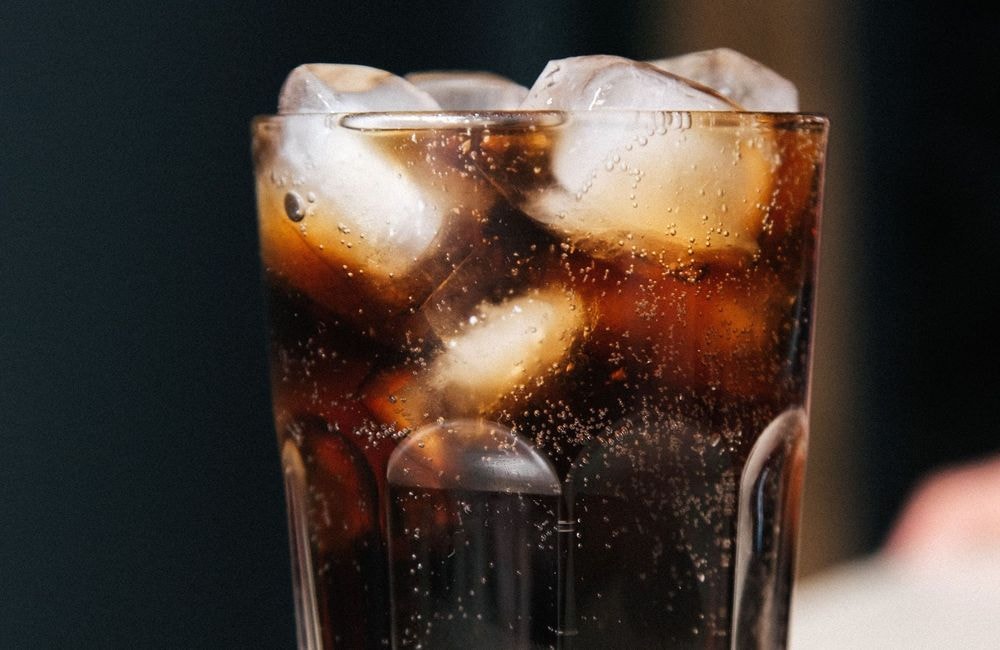 Ces parfums d’un nouveau genre promettent de traduire la fraîcheur des bulles de soda en fragrances