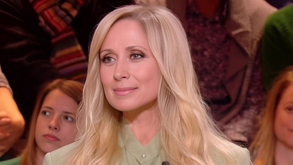 "On m'a menacée" : Lara Fabian en concert en Russie, elle a craint pour sa sécurité