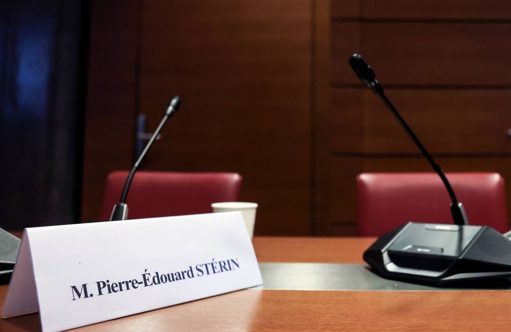 Qui est Pierre-Édouard Stérin, le milliardaire ultra-conservateur qui veut « évangéliser tous ceux qui ne sont pas catholiques » ?