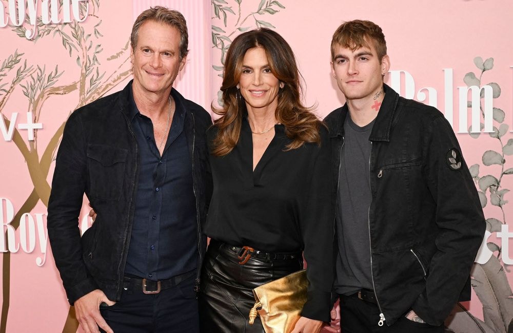 Cindy Crawford : son fils Presley se confie sans filtre sur sa santé mentale