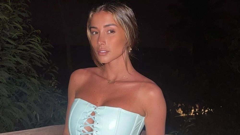 Isabeau Delatour : en perruque à la Fashion Week ? On vous dit tout