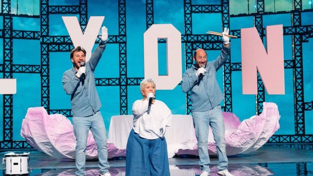 Mimie Mathy balance : amours cachés, tensions... Les coulisses explosives des Enfoirés