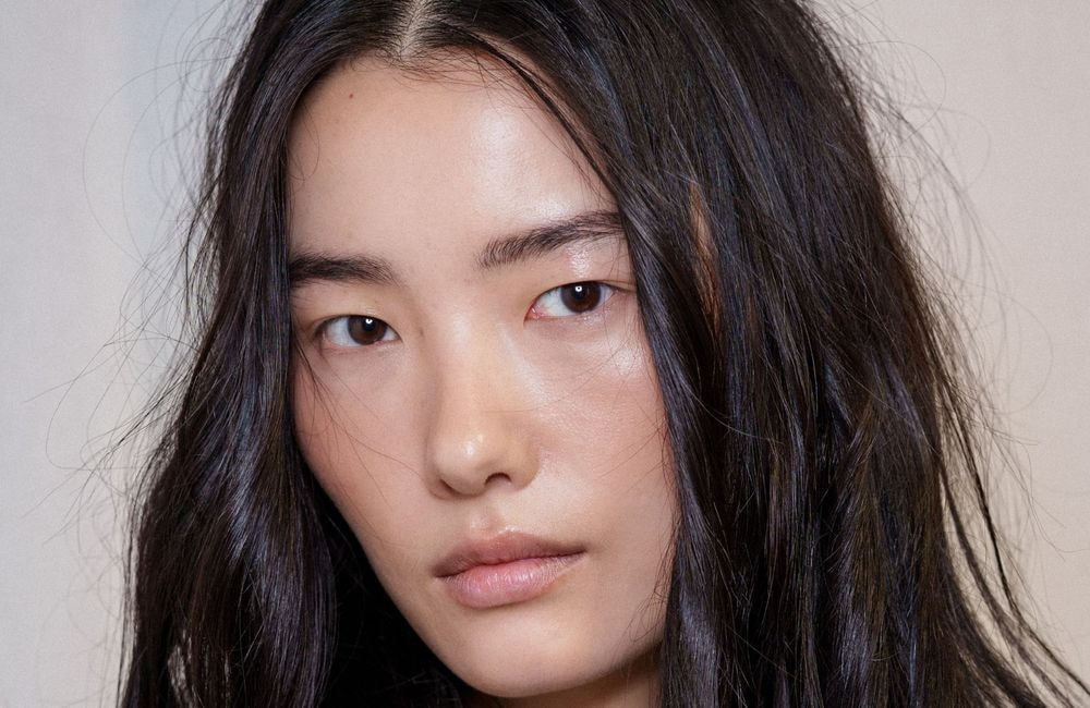 Comment choisir la forme de sourcils qui vous met vraiment en valeur, selon les experts
