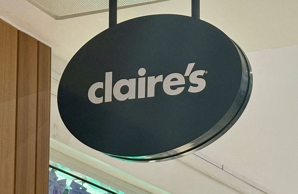 Les salariés français de Claire's accusent la maison mère d'avoir vidé les caisses et portent plainte