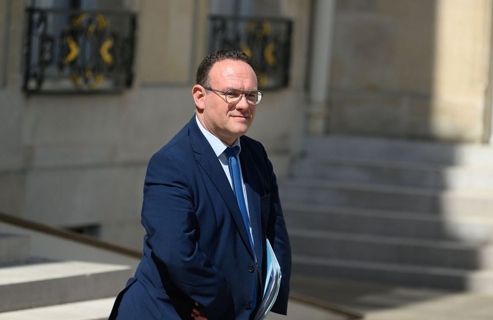 L’ancien ministre Damien Abad inculpé pour tentative de viol