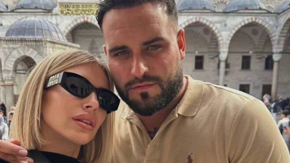 Stéphanie Clerbois et Nikola Lozina en couple : bientôt l'arrivée de leur premier enfant ? Ils déballent tout !