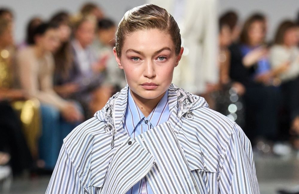 Gigi Hadid : ses conseils pour maîtriser l’art du layering