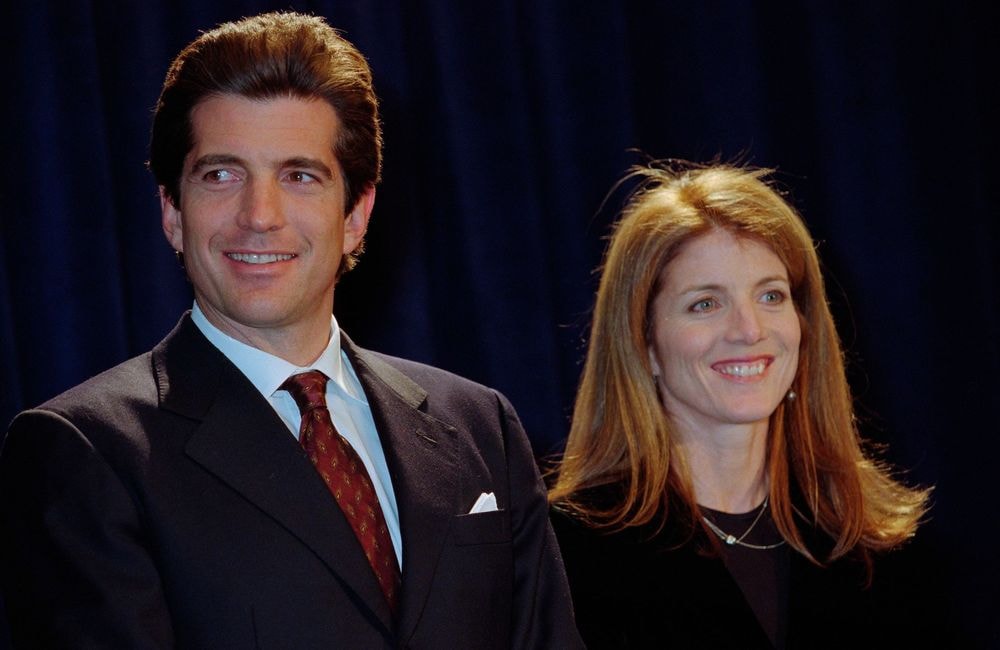 Caroline Kennedy : une vie teintée de drames, dans l’ombre de son frère John