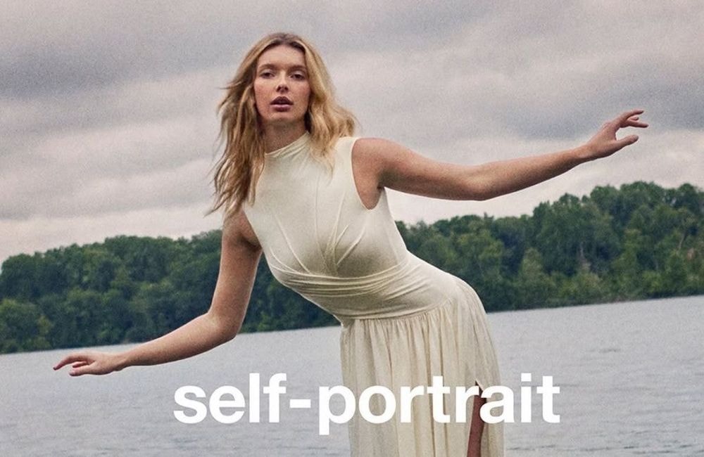 Apple Martin perpétue l’héritage mode de sa mère Gwyneth Paltrow pour Self-Portrait