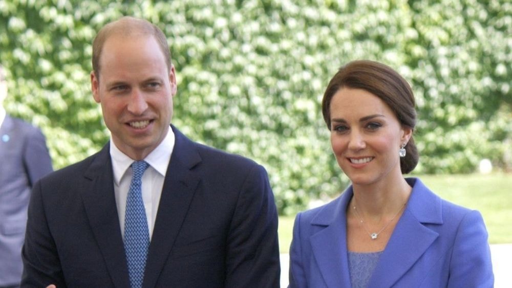 Kate Middleton à la trappe, le prince William est venu en célibataire à Notre Dame de Paris