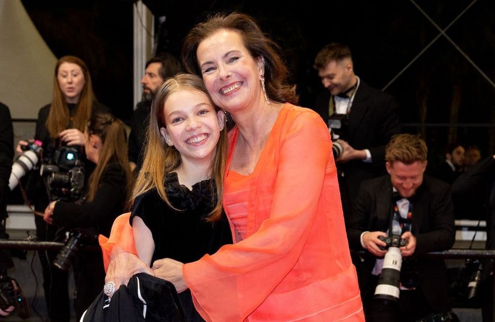 Qui est Darya Rassam, la petite-fille de Carole Bouquet ?
