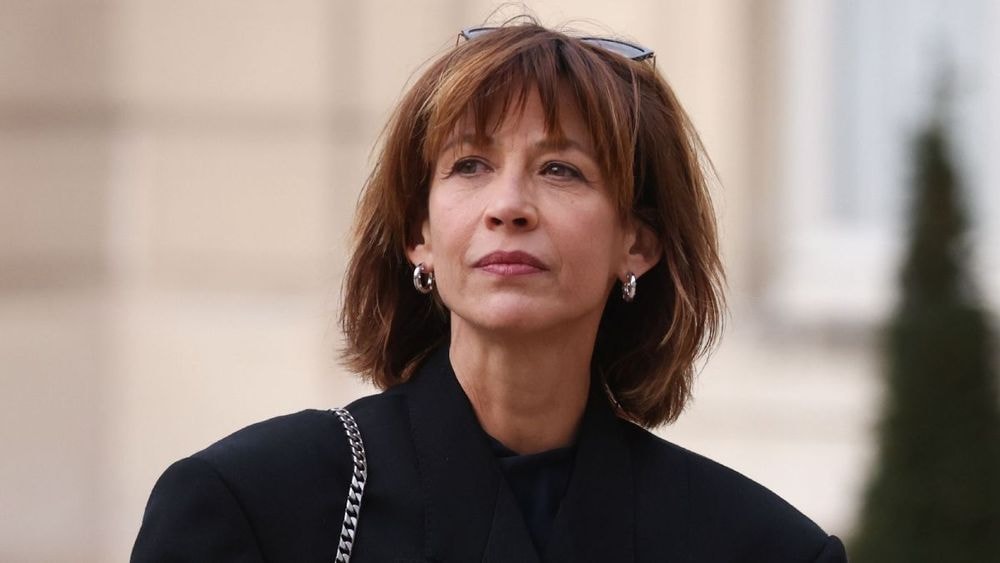 Sophie Marceau se livre comme jamais sur sa vie privée : "Ça fait mal de...